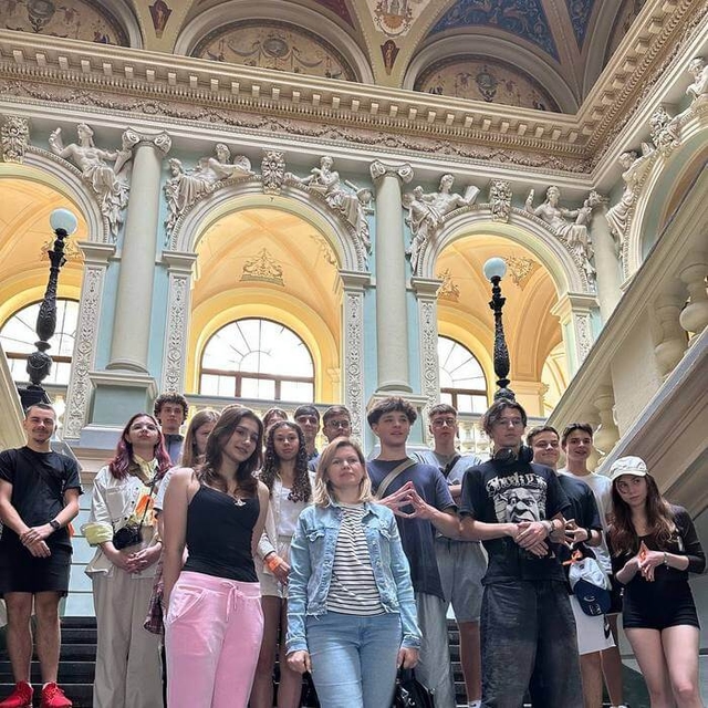 зображення дітей на відпочинку
