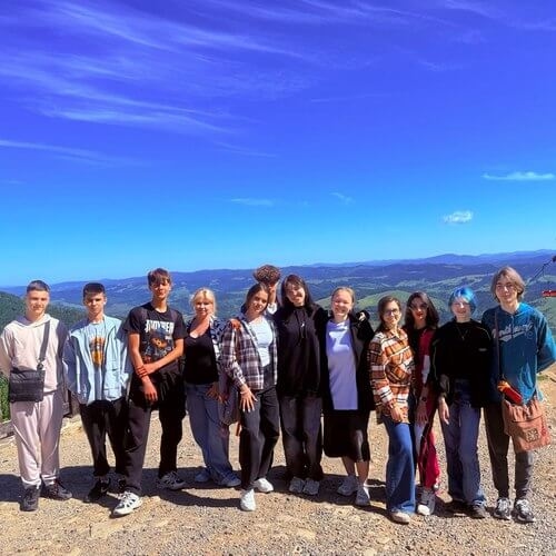 зображення дітей на відпочинку