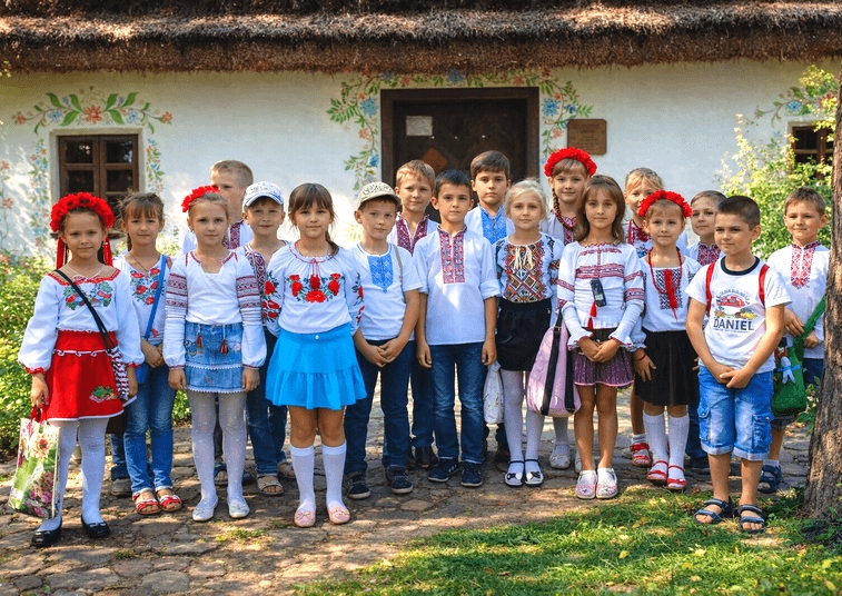 зображення дітей на відпочинку