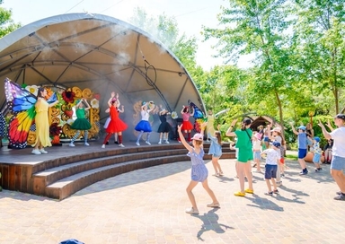 зображення дітей на відпочинку