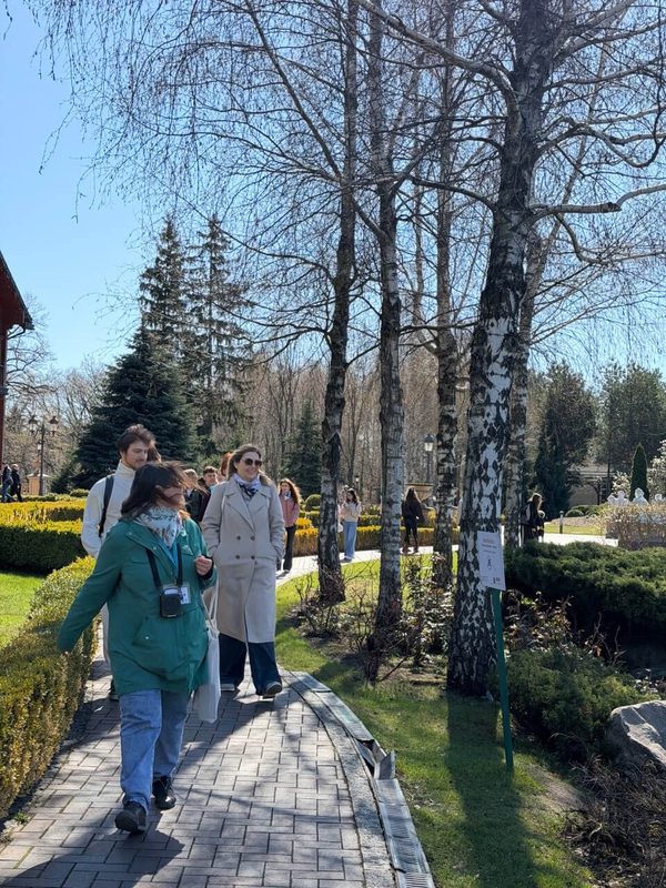 зображення дітей на відпочинку
